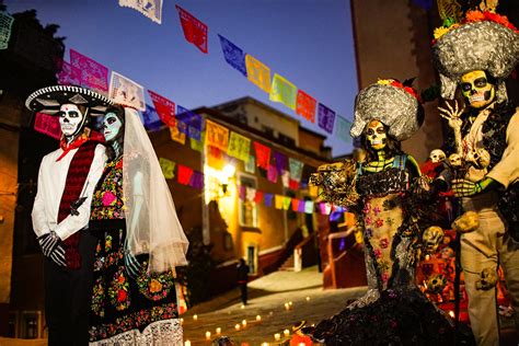 Festival del Dia de Muertos: Un Omaggio alla Vita tra Musica e Tradizione