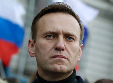 Navalny Poisoning: Un atto di coraggio e un monito per il regime russo